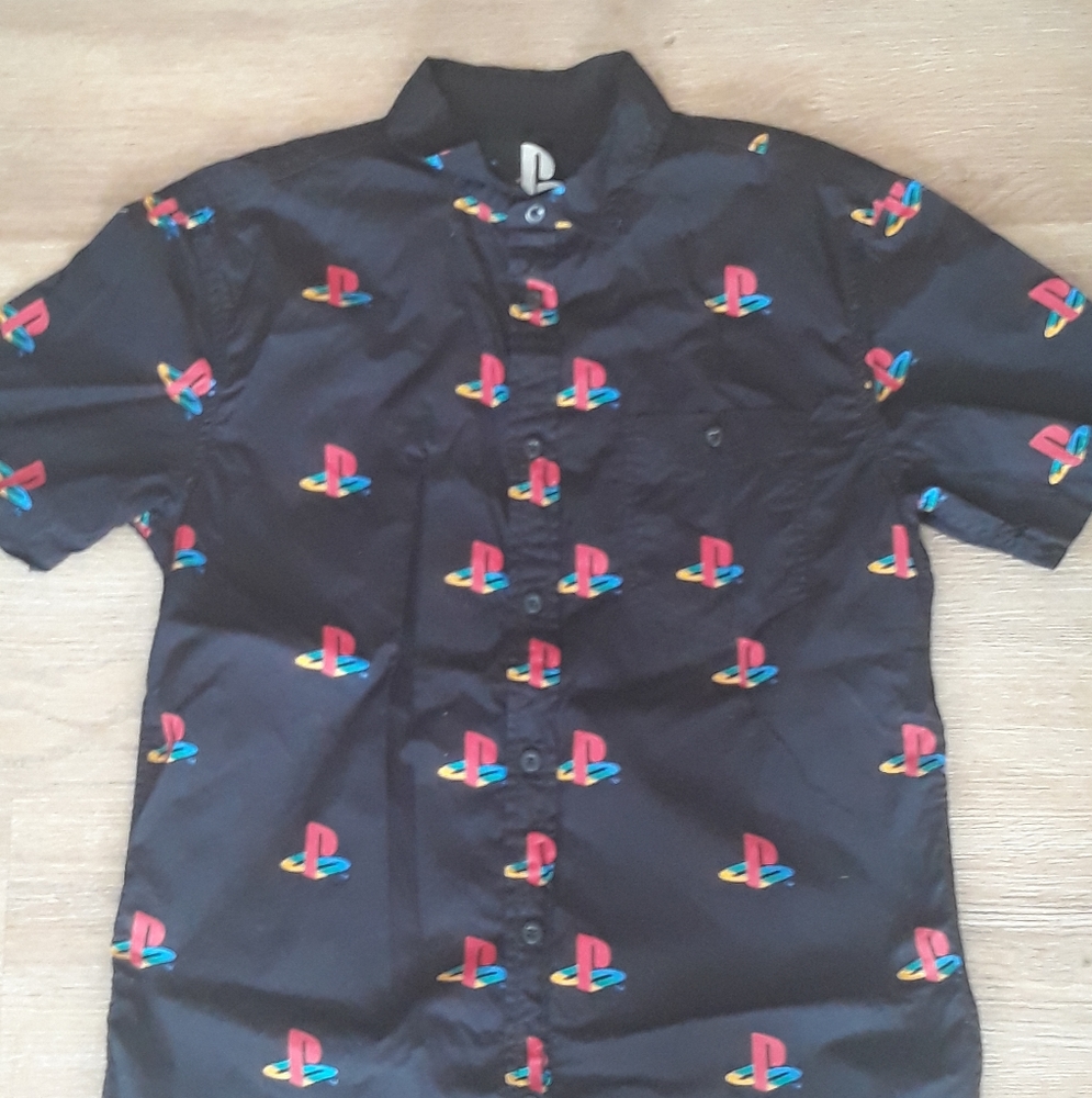 Licensed Sony Playstation Allover Logo Button Front Shirt - Size Medium Black - Picture 9 of 9